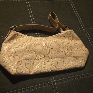 Wilsons Italian Leather Elegant Cream Embossed Women's Bag